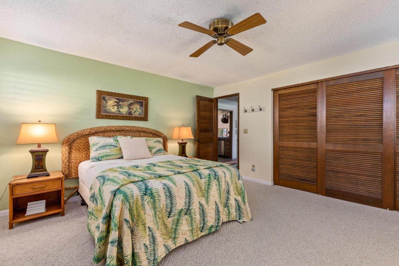 Oceanfront Complex With 2 Pools, Tennis Courts, And Expansive Ocean Views - 10-104 Kailua-Kona Exterior foto