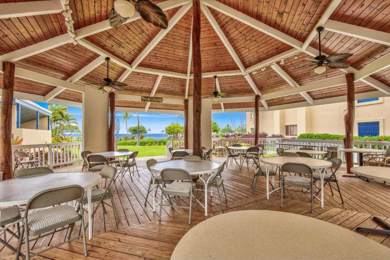 Oceanfront Complex With 2 Pools, Tennis Courts, And Expansive Ocean Views - 10-104 Kailua-Kona Exterior foto