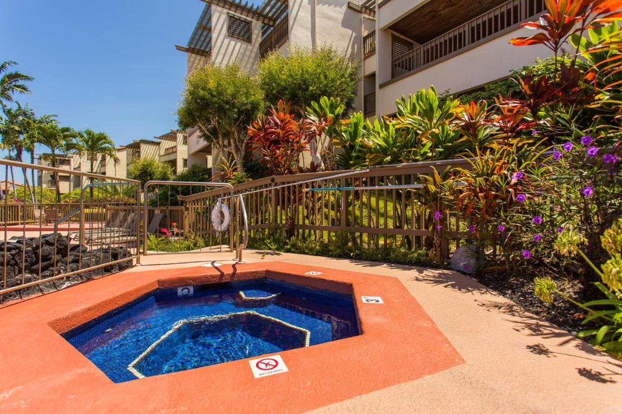 Oceanfront Complex With 2 Pools, Tennis Courts, And Expansive Ocean Views - 10-104 Kailua-Kona Exterior foto